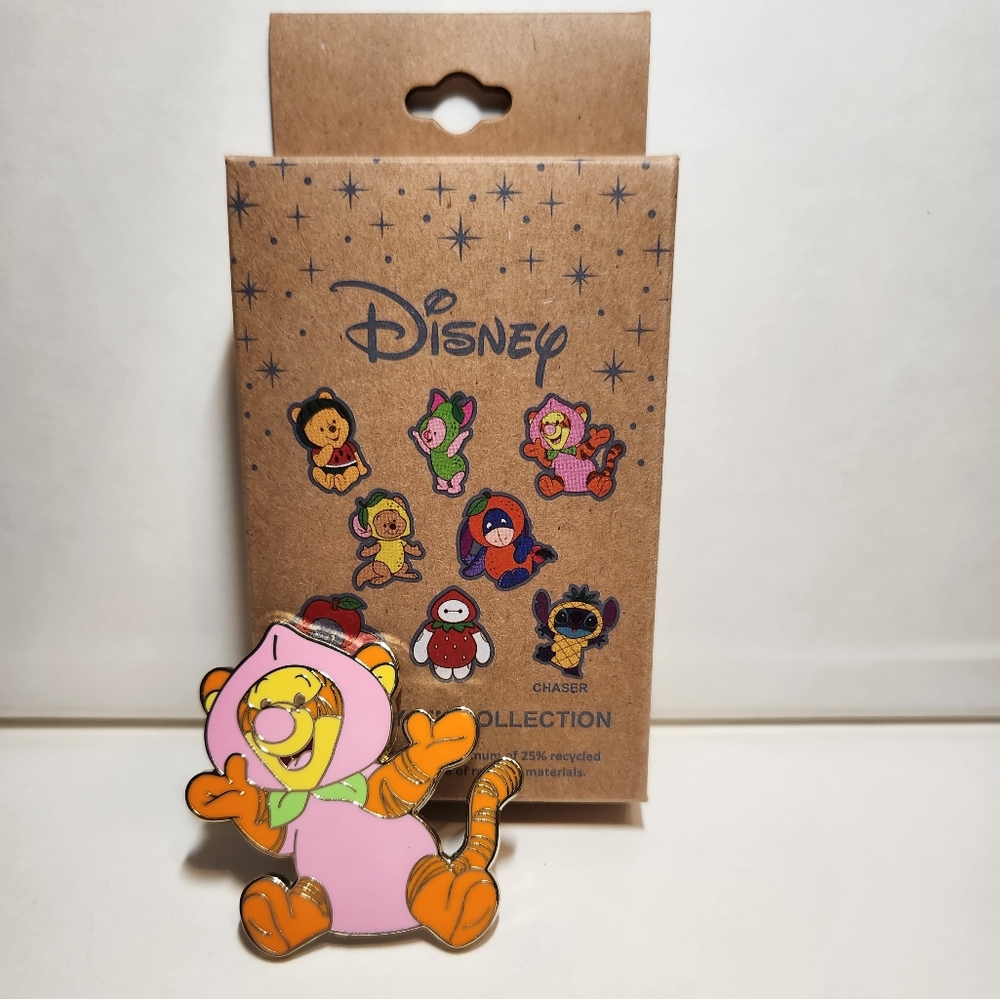 Winnie the Pooh - Tigger enamel pin